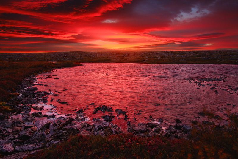 россия, кольский полуостров, север, рыбачий, природа, пейзаж, осень, море, рассвет, сумерки, вода, озеро Рассвет на Рыбачем фото превью