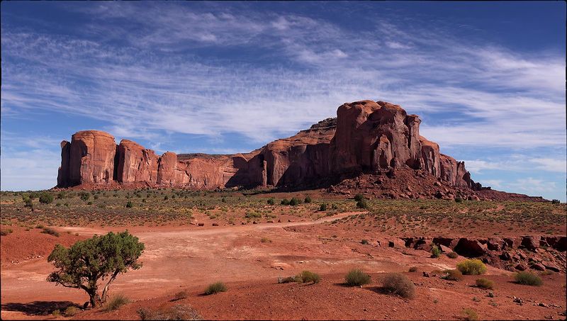 Monument Valleyphoto preview