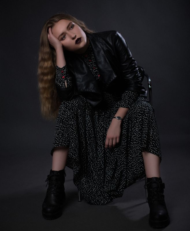 девушка студия мода портрет Лизаветаphoto preview