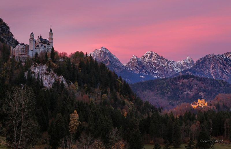 Castles of the Mad King Ludwigphoto preview