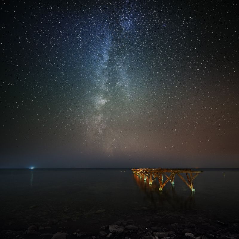 млечный путь ночное небо звезды пейзаж Старый Пирсphoto preview