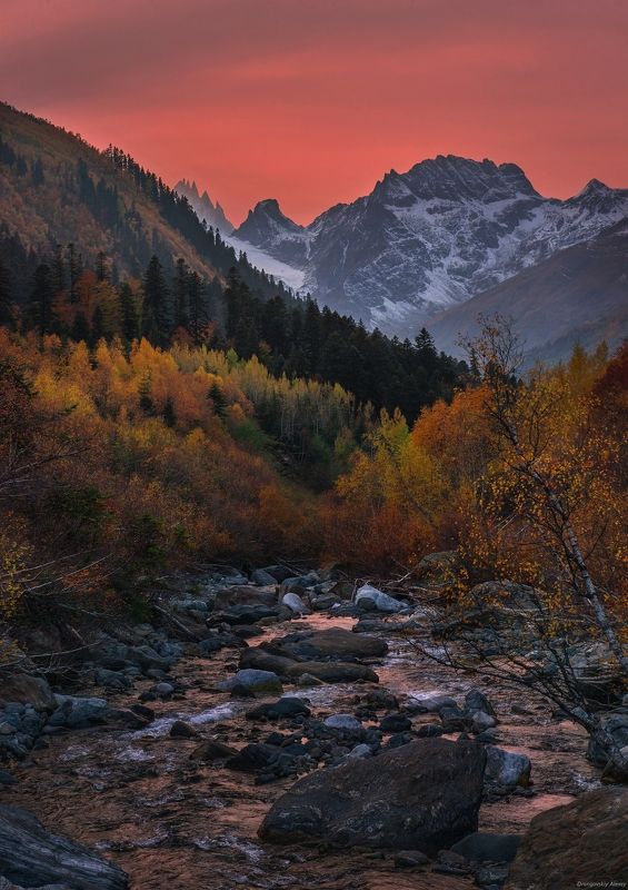 Домбай-Ульгенphoto preview