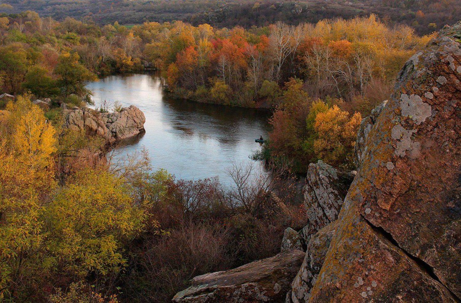 Урощище Протыч.. Автор: Александр Игнатьев южный буг. осень. скалы., Александр Игнатьев