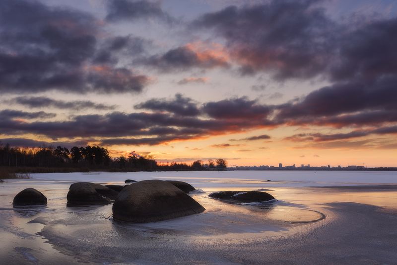Екатеринбург, Сортировка, камни, Урал, Средний Урал, Верх-Исетский пруд Утренние краскиphoto preview