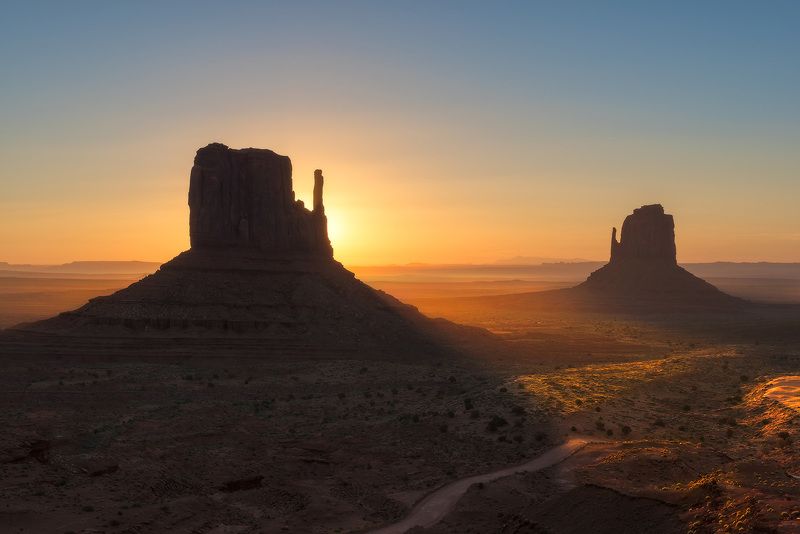 monument valley, arizona, monument, utah, valley, spring, background, scenic, scenery, wallpaper, rock, sunrise, hiking, landscape, southwest, usa, national, park, Monument Valleyphoto preview