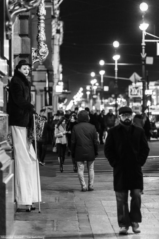 монохром, черно-белая фотография, ч/б, люди, город, улица, жанр, monochrome, black&white, street, streetphoto, people, ***photo preview