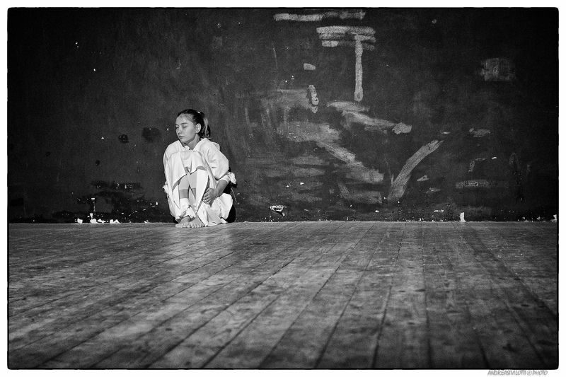 Theater Photo Ekaterinburg Russia Artist BW B&W Fujifilm Girls Reportage Live People Amateur theater in Ekaterinburgphoto preview