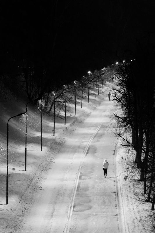 монохром, черно-белая фотография, ч/б, люди, город, улица, жанр, monochrome, black&white, street, streetphoto, people, ***photo preview