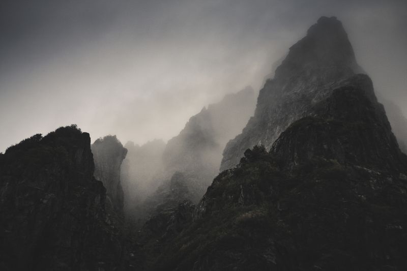 mountains, norway, норвегия, природа, горы, darkness, темнота, lofoten, tolkien, џ. р. р. толкин, путешествовать, нуар Rebirth of the Dark Agesphoto preview