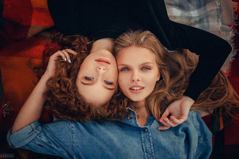 Алина и Таняphoto preview