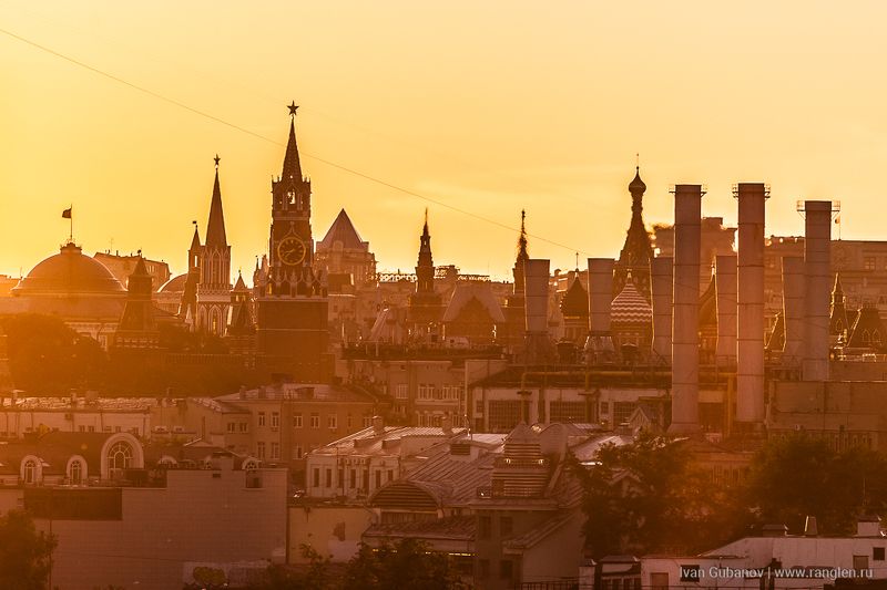 москва, закат, небо, кремль, крыши, городской, город, урбанизм, столица, прекрасный, вечер, лето, 2017 Закат в Москвеphoto preview