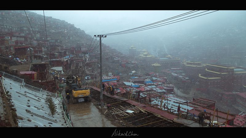 travel, , architecture, building, , fog, , chinese Mistphoto preview