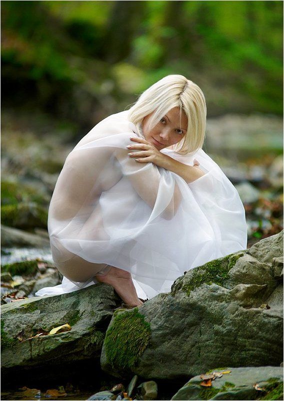 девушка, лес Натальяphoto preview