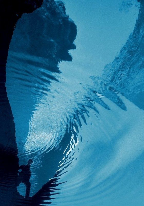 монохром, путешествия, вода, отражения, силуэт, тень, синева, бирюза отражениеphoto preview