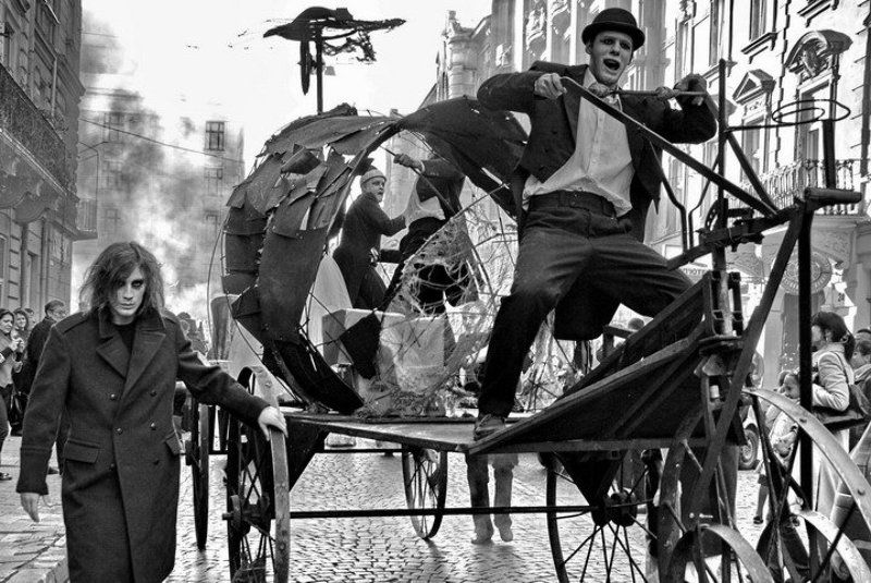 Восстание из адаphoto preview