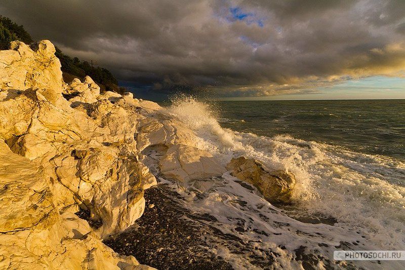 море, осень, закат, прибой Черное море в октябреphoto preview