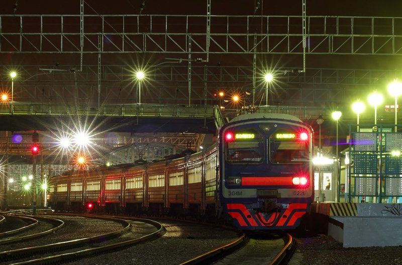 электричка Последняя электричкаphoto preview