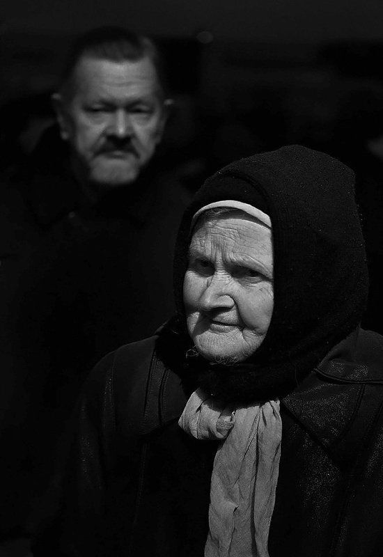 Двоеphoto preview