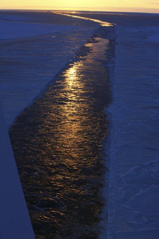 лёд, закат, надежда ГЕОМЕТРИЯ ЛЬДАphoto preview