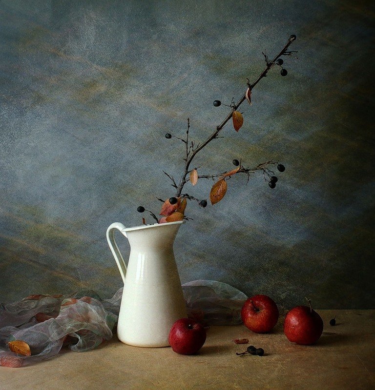 осень, ветка, кувшин, натюрморт Осенняя грусть..photo preview