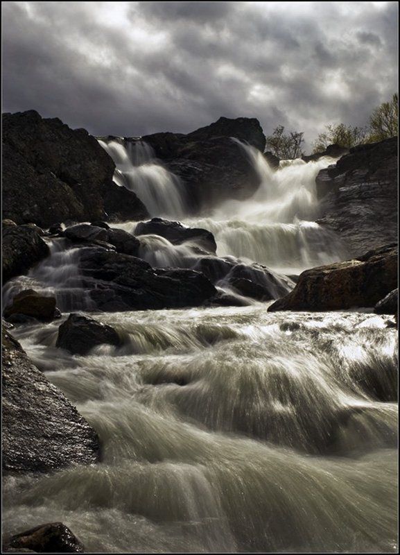 кольский, река, титовка, водопад Оно все-таки выглянуло...photo preview