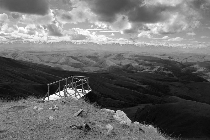 горы, гора, кавказ, путешествие, путешествия, ч/б, чб над Тетисphoto preview