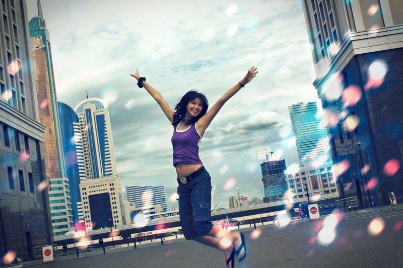 портрет,город girl in the urban naturephoto preview