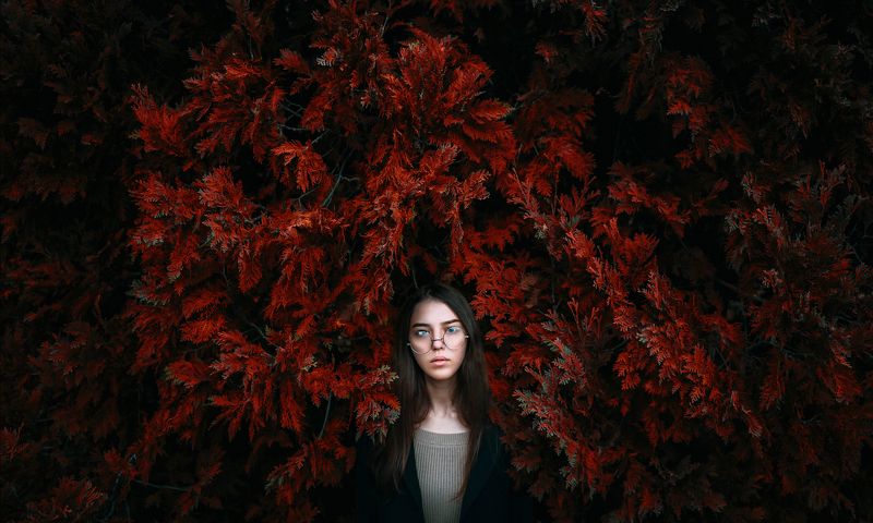 beauty light color city portrait face travel beautiful people girl woman emotion nature life портрет цвет люди девушка красота Одиночествоphoto preview