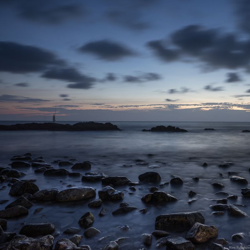 море, камни, вода, вечер, рыбак Старик и мореphoto preview