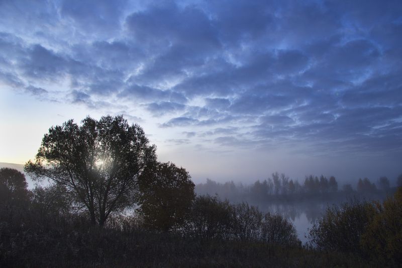 Пейзаж,золотая осень октябрь река Октябрьское утро.photo preview