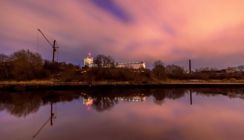 элеватор, ночь, небо, осень, река, кран Ночное небо над элеваторомphoto preview