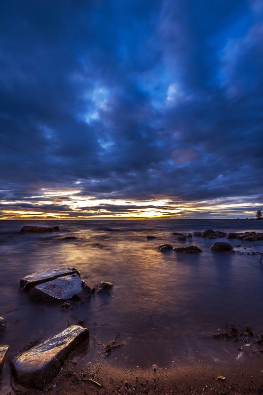 камни,закат, море, водохранилище, рыбинск, берег,  небо Скользкие камниphoto preview