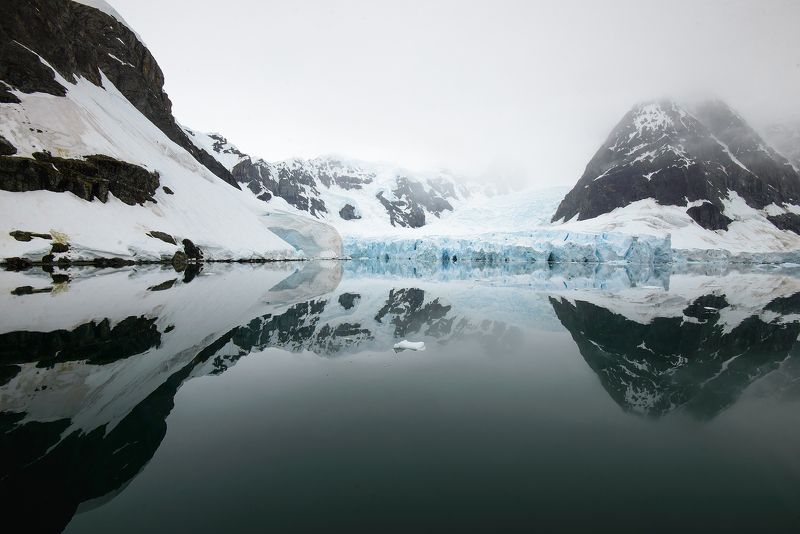 антарктида, экспедиция, яхта Отраженияphoto preview