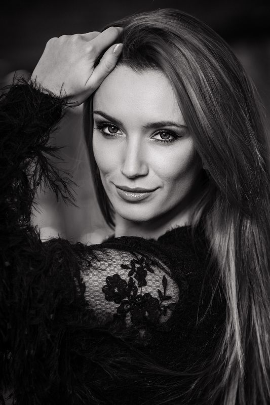 beauty,  G. in BWphoto preview