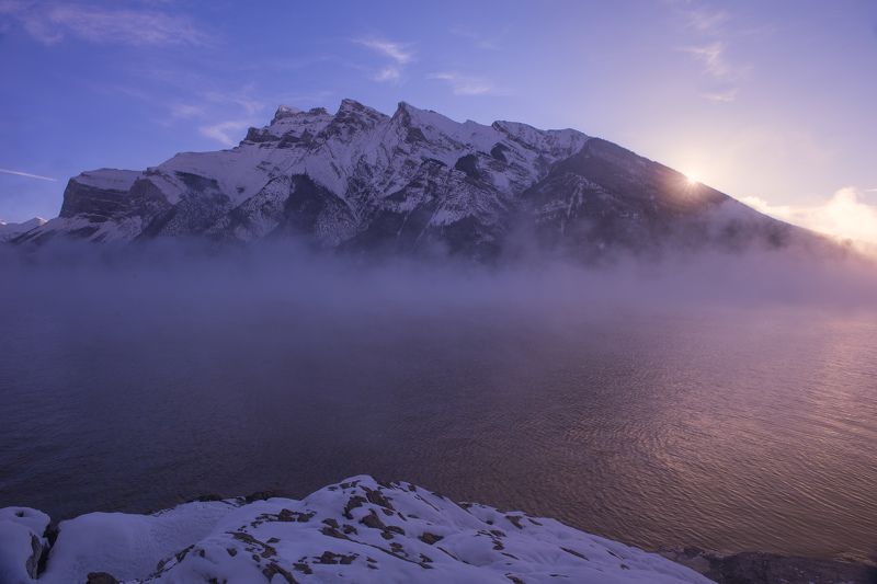 canada, alberta, banff, minnewanka Lake  Minnewanka in winterphoto preview