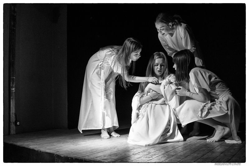Theater Photo Ekaterinburg Russia Artist BW B&W Fujifilm Girls Reportage Live People Amateur theater in Ekaterinburgphoto preview