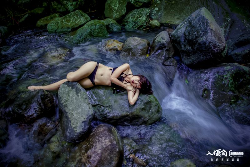 展覽專屬攝影, 旅遊專屬攝影, 個人專屬攝影, 攝影師出租, 雙北限定, 專屬人像攝影, PortraitPhotography, ProPhotography, sexy, sexygirl, 性感, 戶外人像, 秘境性感, 旅遊跟拍, 旅行跟拍, 展覽跟拍, 台湾展览跟拍, 台湾旅游摄影, 戶外人像 溪流比基尼photo preview