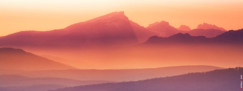 Там, где лишь солнце и луна оставляют следыphoto preview