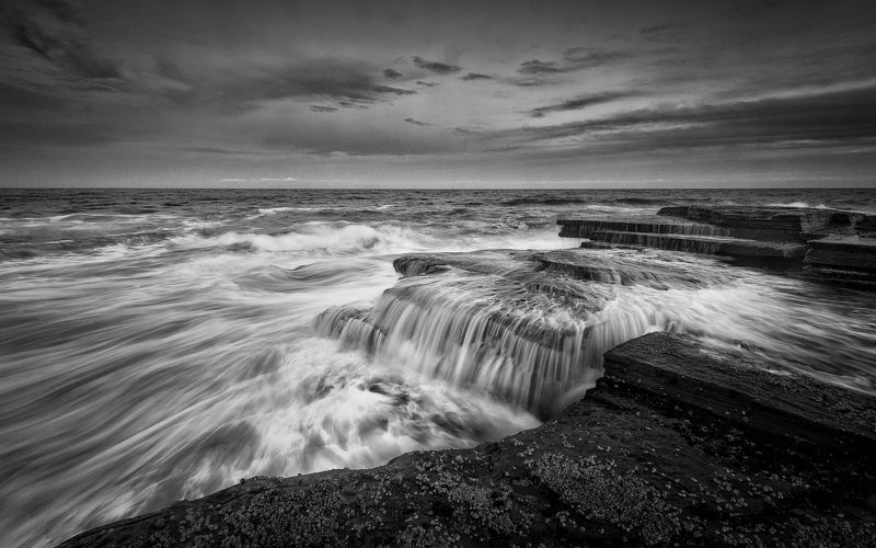 seascape, B&W Flowphoto preview