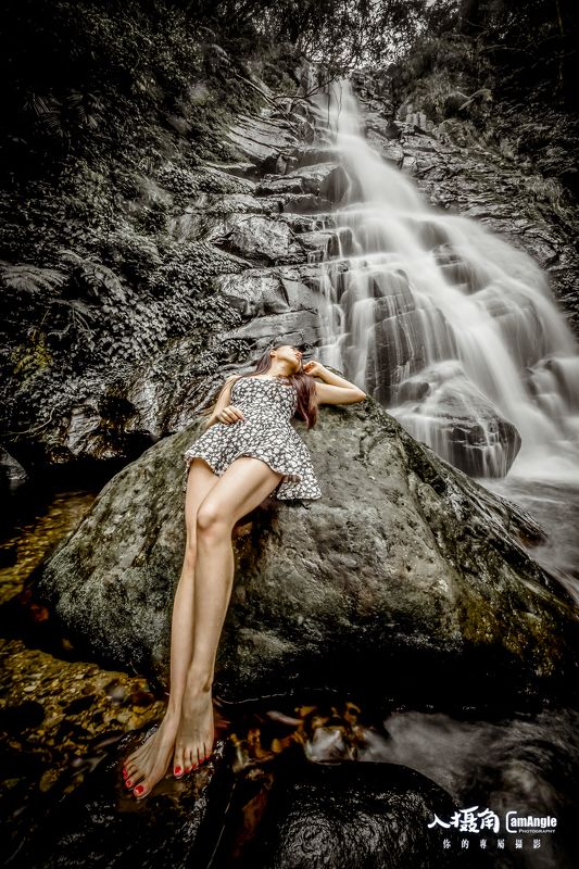 展覽專屬攝影, 旅遊專屬攝影, 個人專屬攝影, 攝影師出租, 雙北限定, 專屬人像攝影, PortraitPhotography, ProPhotography, sexy, sexygirl, 性感, 戶外人像, 秘境性感, 旅遊跟拍, 旅行跟拍, 展覽跟拍, 台湾展览跟拍, 台湾旅游摄影, 戶外人像 瀑流下photo preview