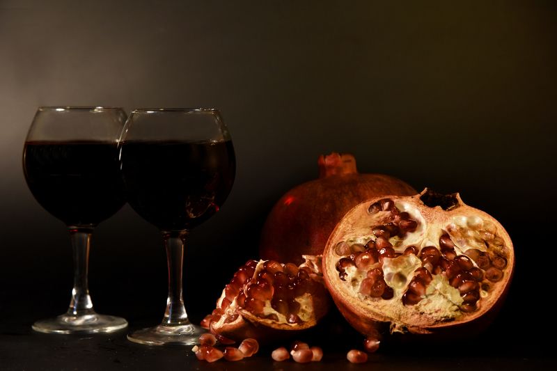 гранат, вино, красное вино, осень Гранат и виноphoto preview