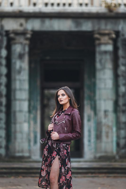 red, portrait, girl, street, background, beautiful, fashion, woman, lady, elegant, person, style, model, young, one, pose, casual, joy, attractive. Lalophoto preview