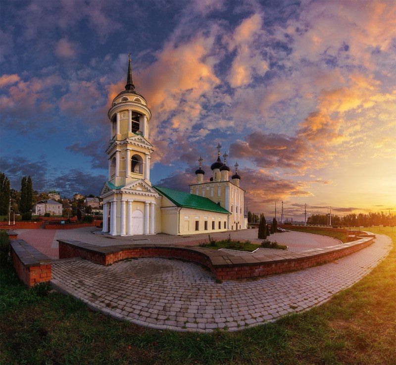 храм, Воронеж, архитектура, панорама, рассвет Успенский Адмиралтейский храм, г. Воронежphoto preview