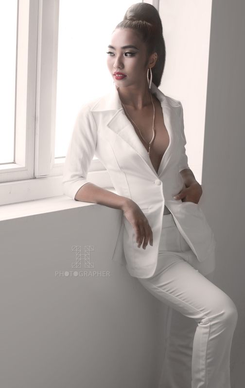 LYNDA NGUYENphoto preview