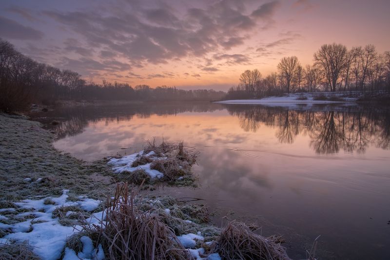 рассвет,утро,река,мороз,иней,природа,пейзаж,вода,десна Рассвет на Деснеphoto preview