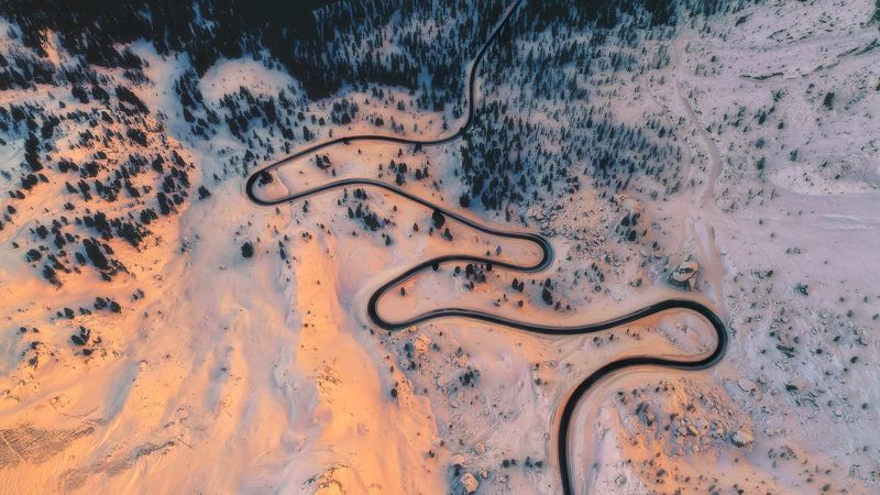 #italia #италия #горы #доломиты Снежная дорогаphoto preview