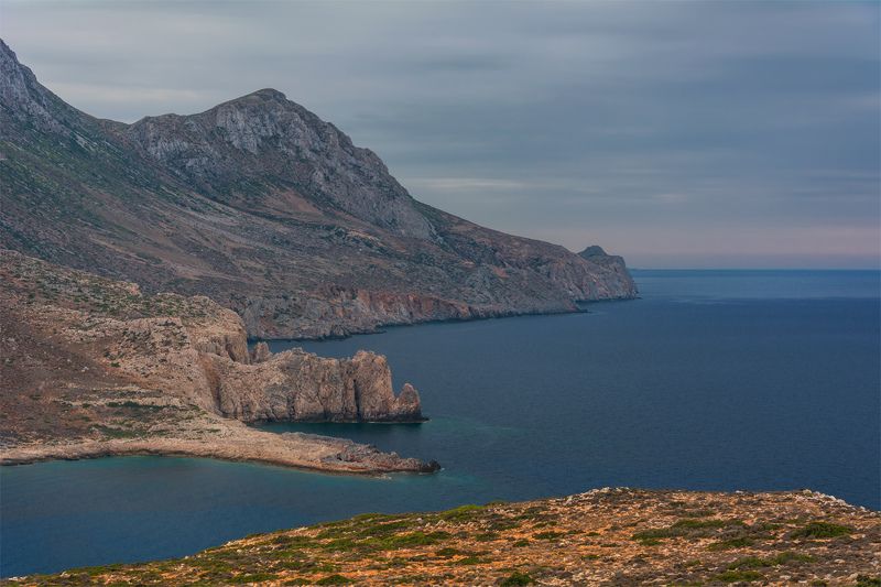 природа, пейзаж, море, горы, берег, побережье, греция Скалистый берегphoto preview