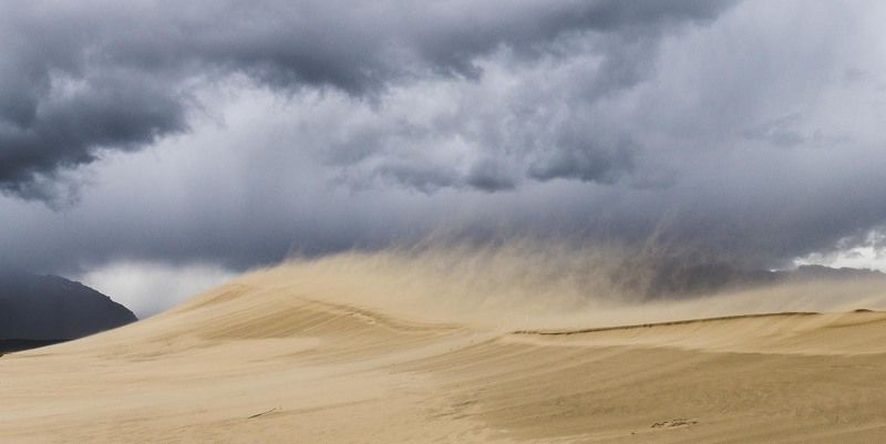 песчаная буря песчаная буряphoto preview