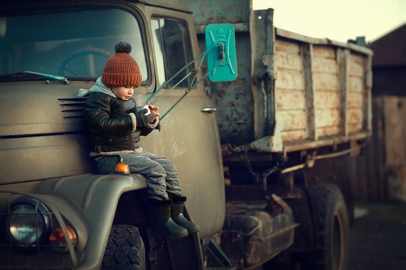 Когда вырасту, буду водить грузовик!photo preview