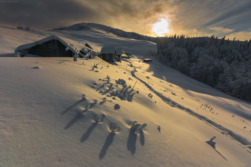 Mountains dayphoto preview